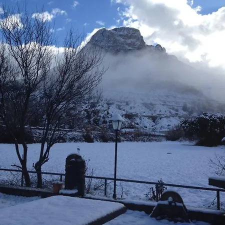 Casas Cleto - Hétvégi ház Laspuña